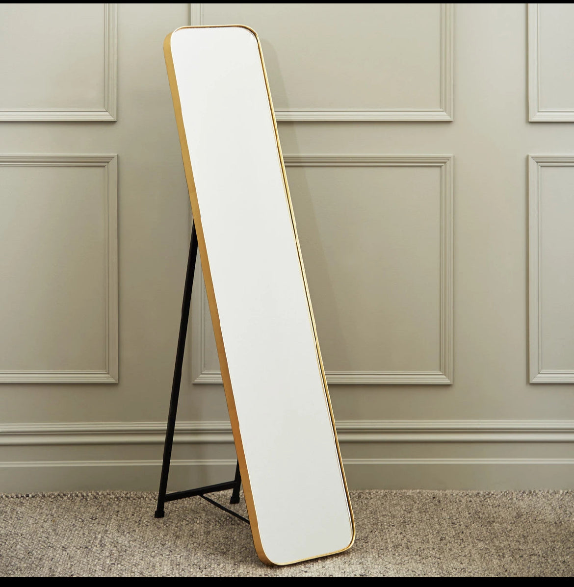 Arlene Cheval Mirror With Minimalist Gold Frame - Reduced To Clear
