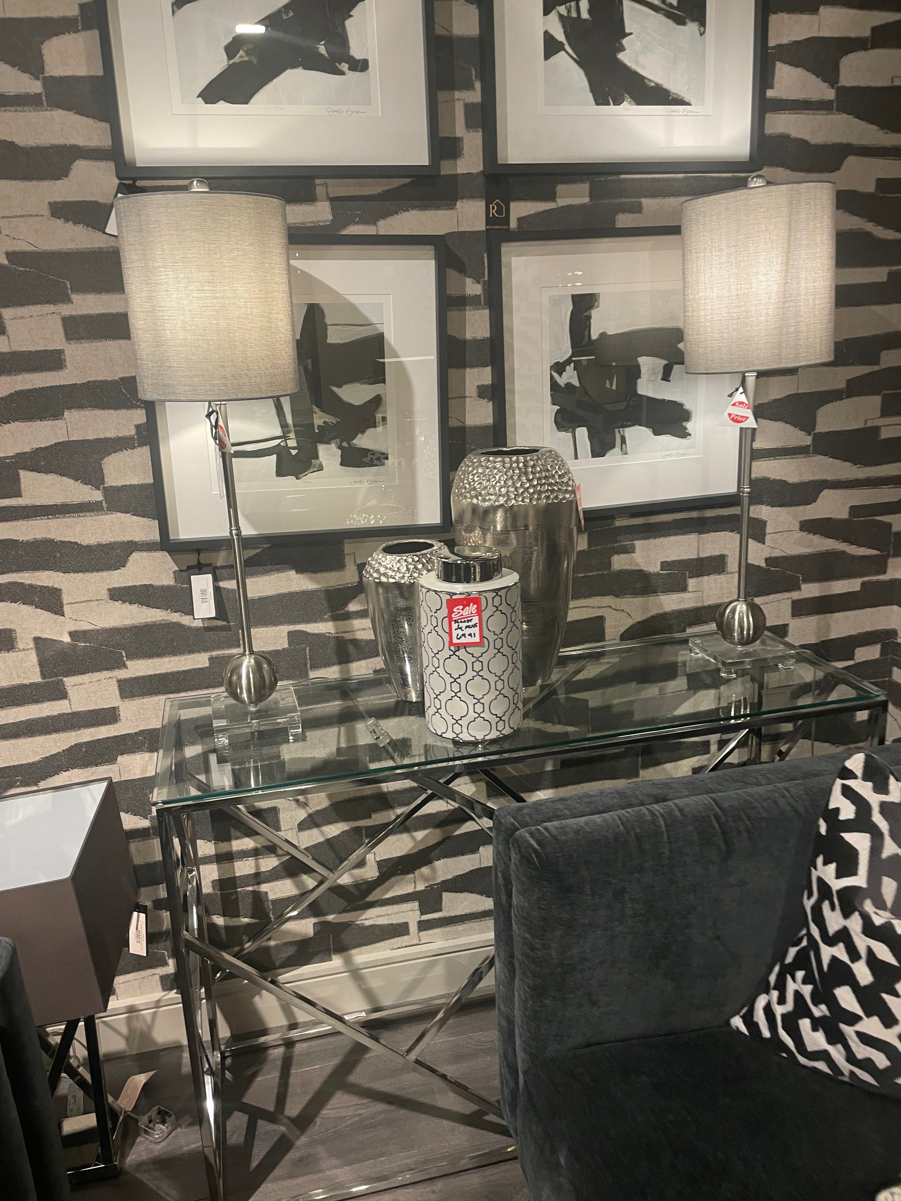 Buffet lamps pair of 2 complete with shades reduced MQL11004