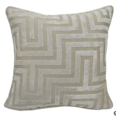 Malini Amazing Ivory Cushion M 43 x 43cm