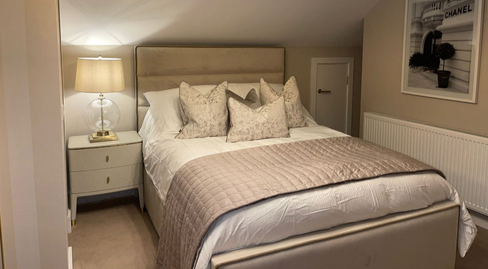 Beau mini me with diagonal lines custom made complete bed