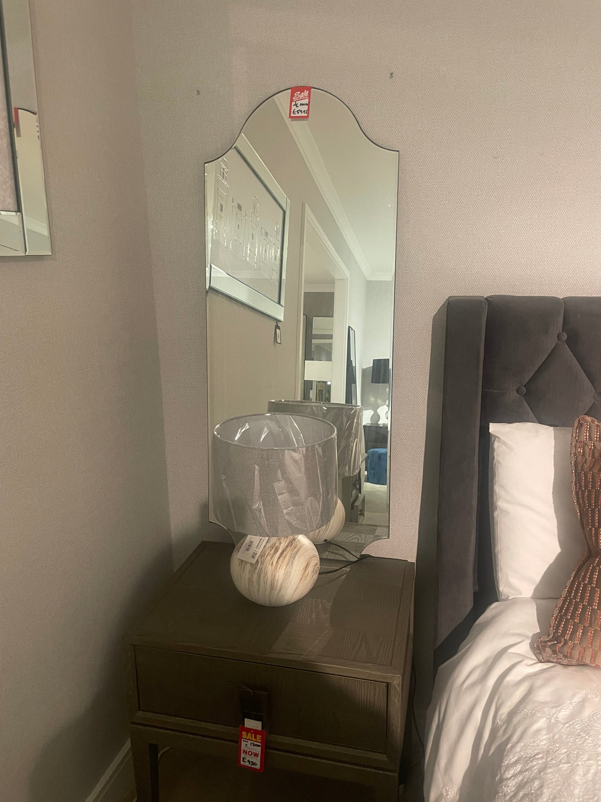 Mirror with decorative chain sold as seen ( not to be hung by decorative chain)