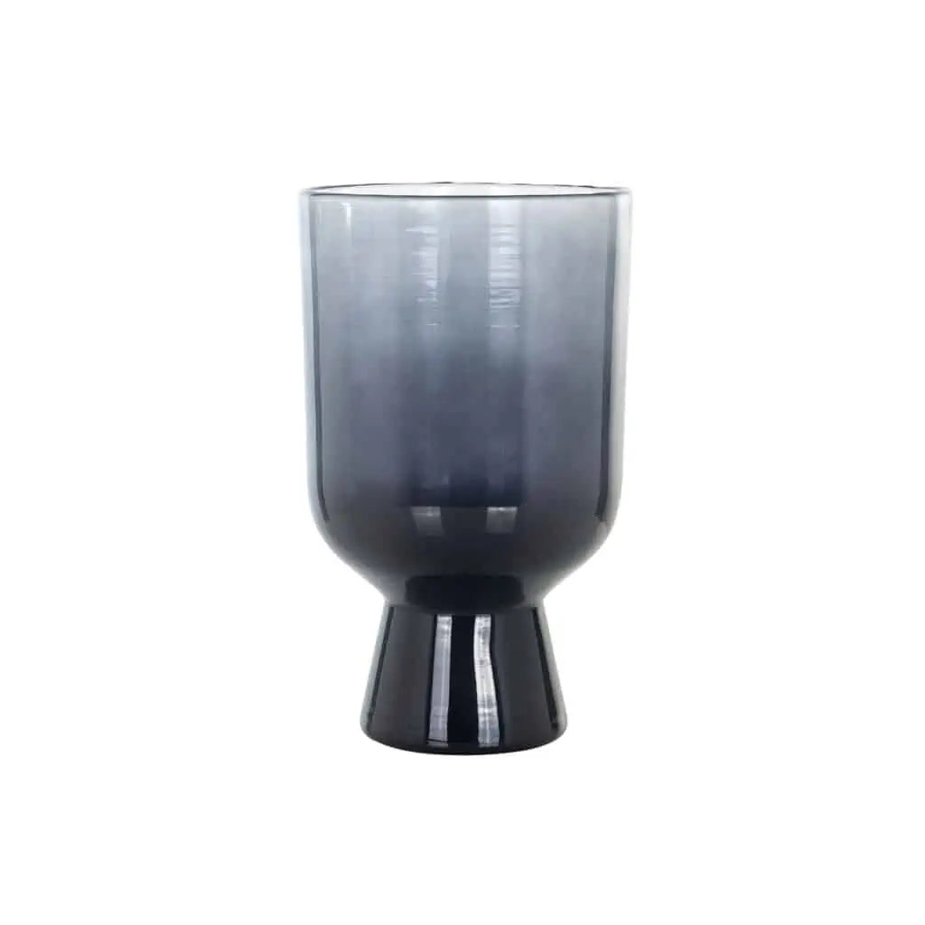 Amazone Vase-Renaissance Design Studio