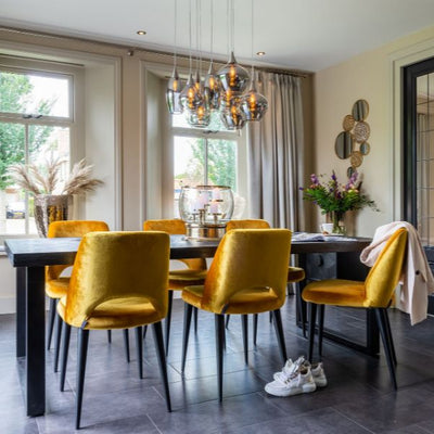 Blax extra large 230 cm dining table in stock REDUCED CLEARANCE save €300