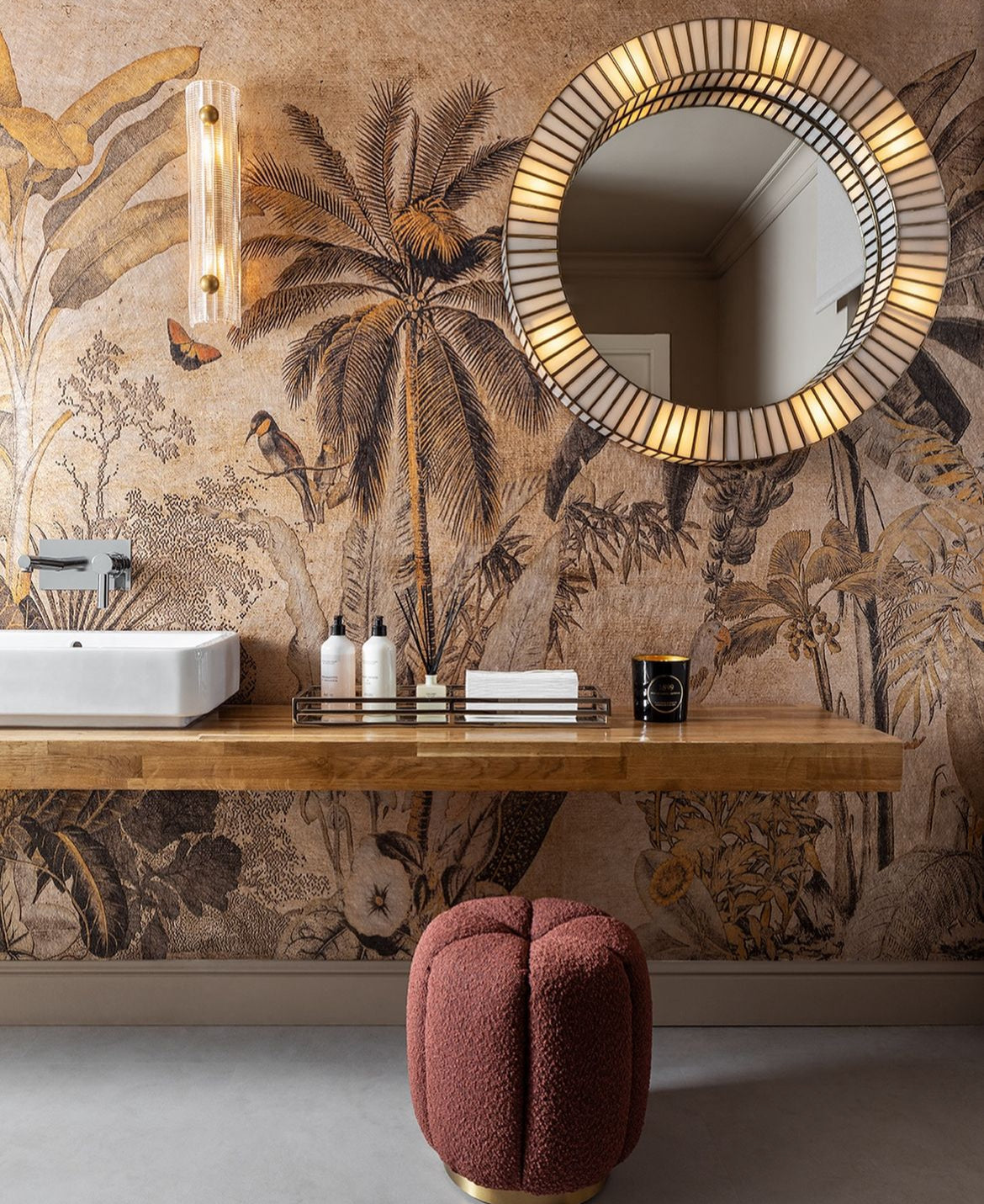 Dara wall light by Eichholtz in antique brass-wall lamp-Renaissance Design Studio