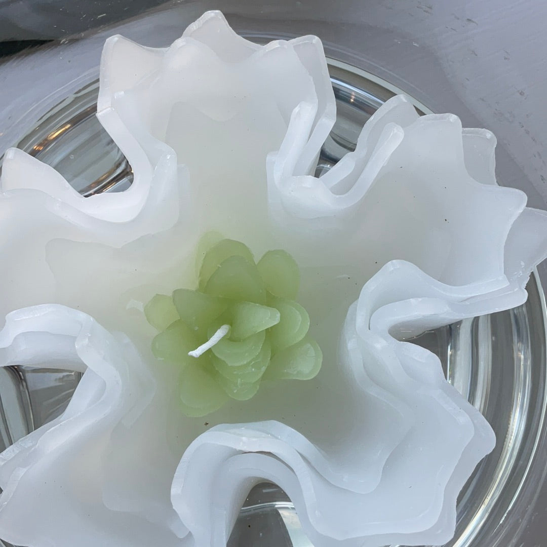 Green Floating Candle Paraffin from €17.50 14cm-Renaissance Design Studio