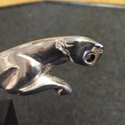 Jaguar on plinth accessory