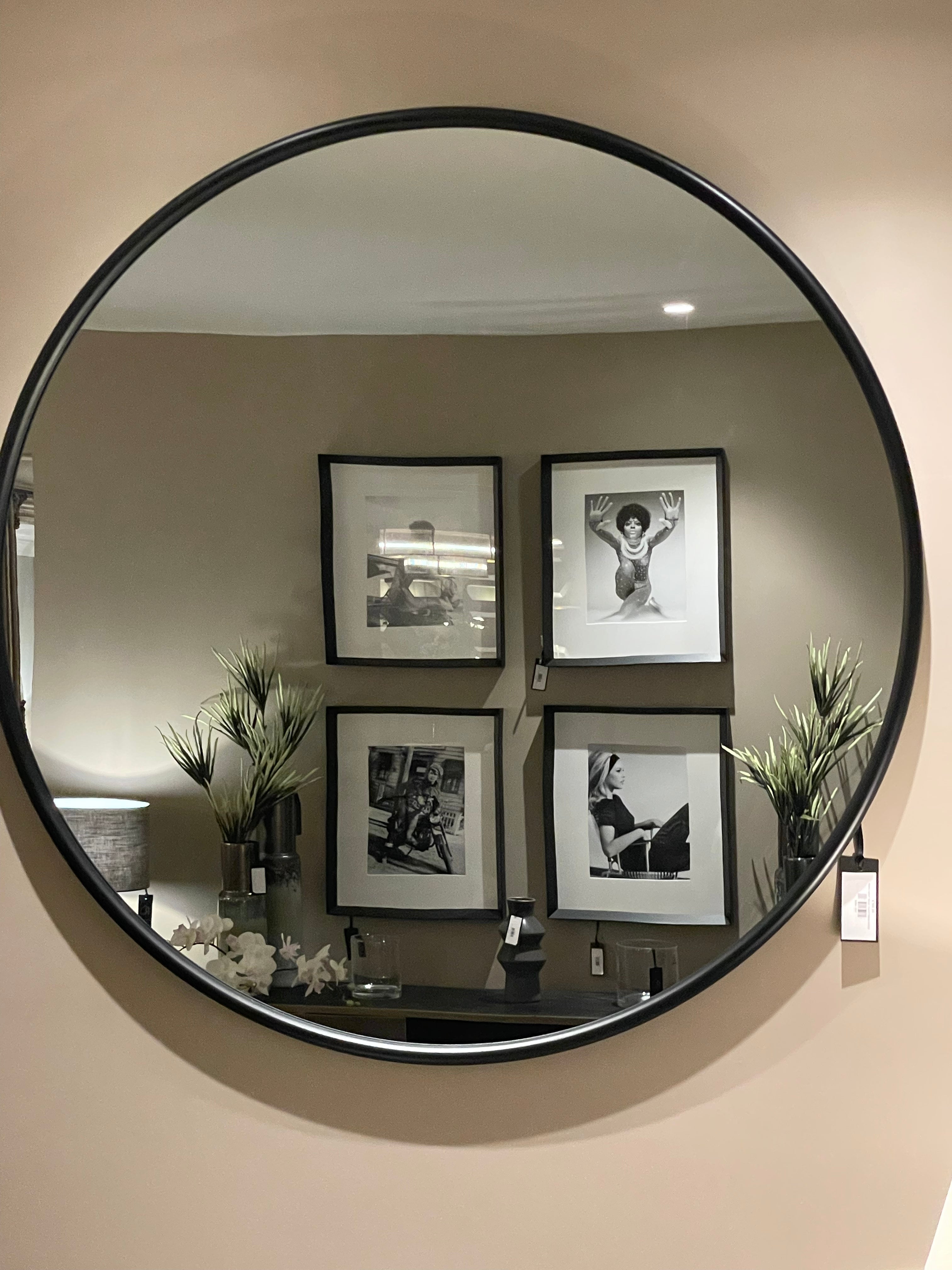 Kensington 120 cm round black mirror reduced-Renaissance Design Studio