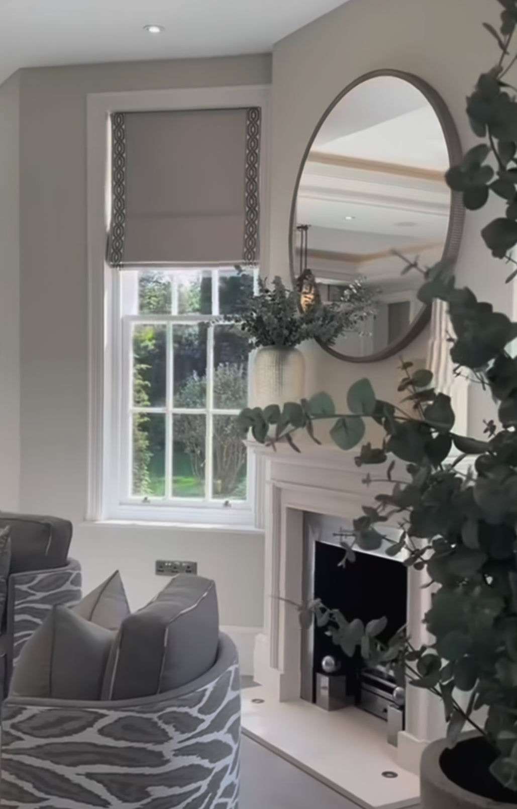 Parkinson Black contemporary Round Mirror Reduced sale prices-Mirrors-Renaissance Design Studio