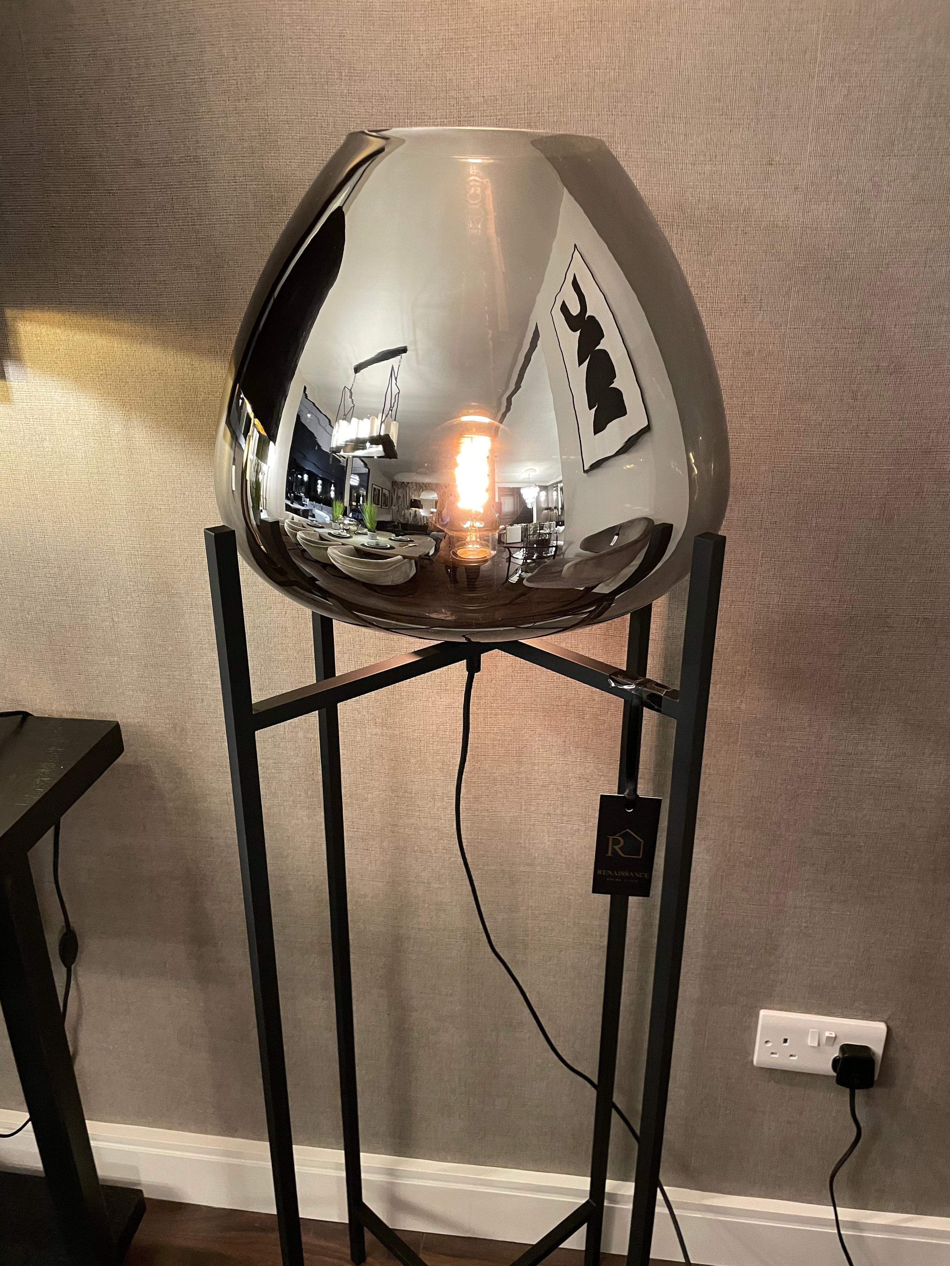 Tulip Cntemporary Floor Light With glass-Renaissance Design Studio