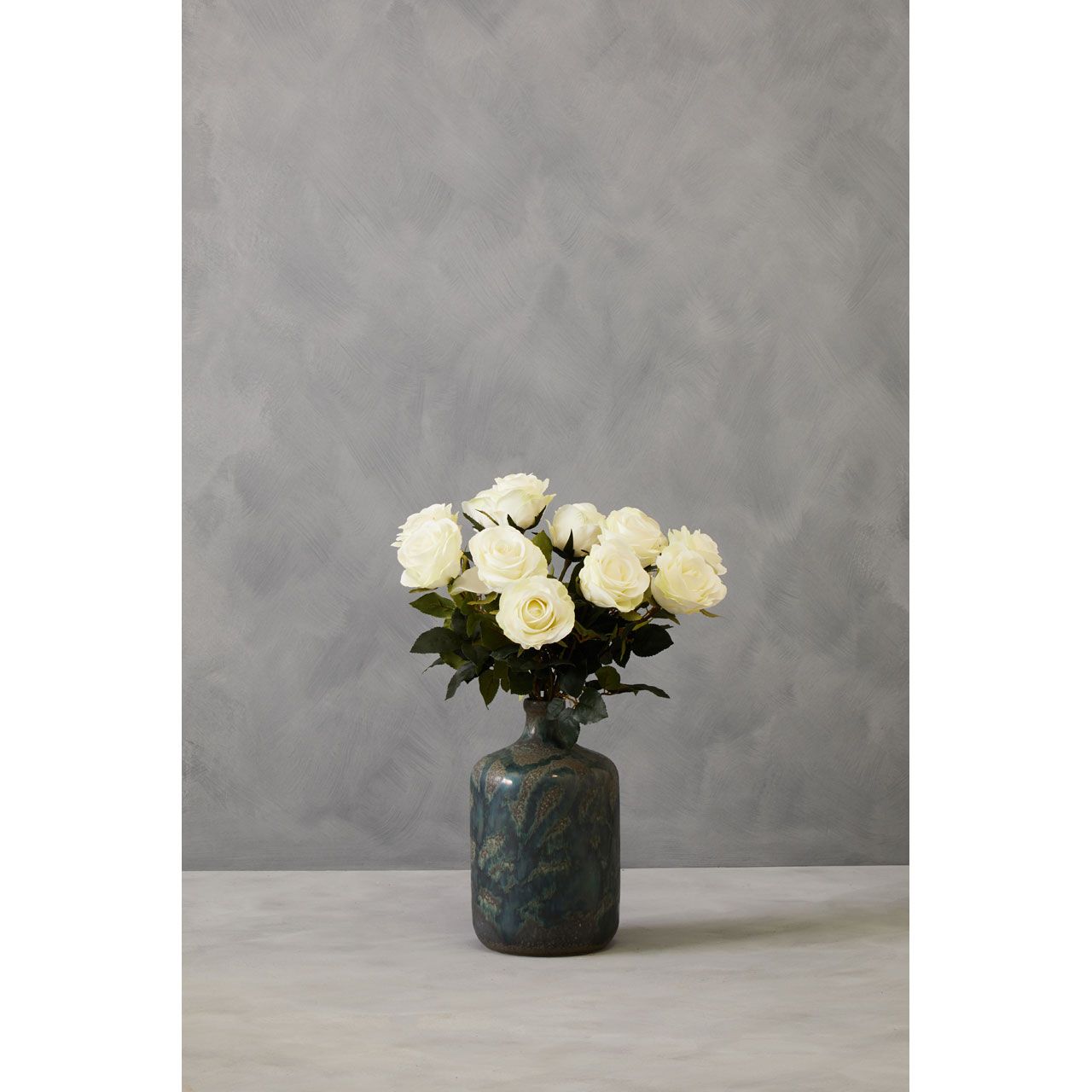 White Rose Fiori Stem real live look-Renaissance Design Studio