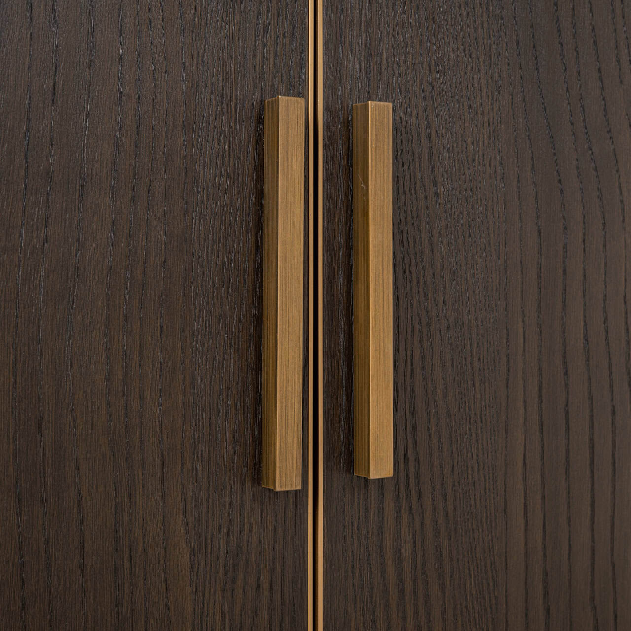 Carter Large Display unit