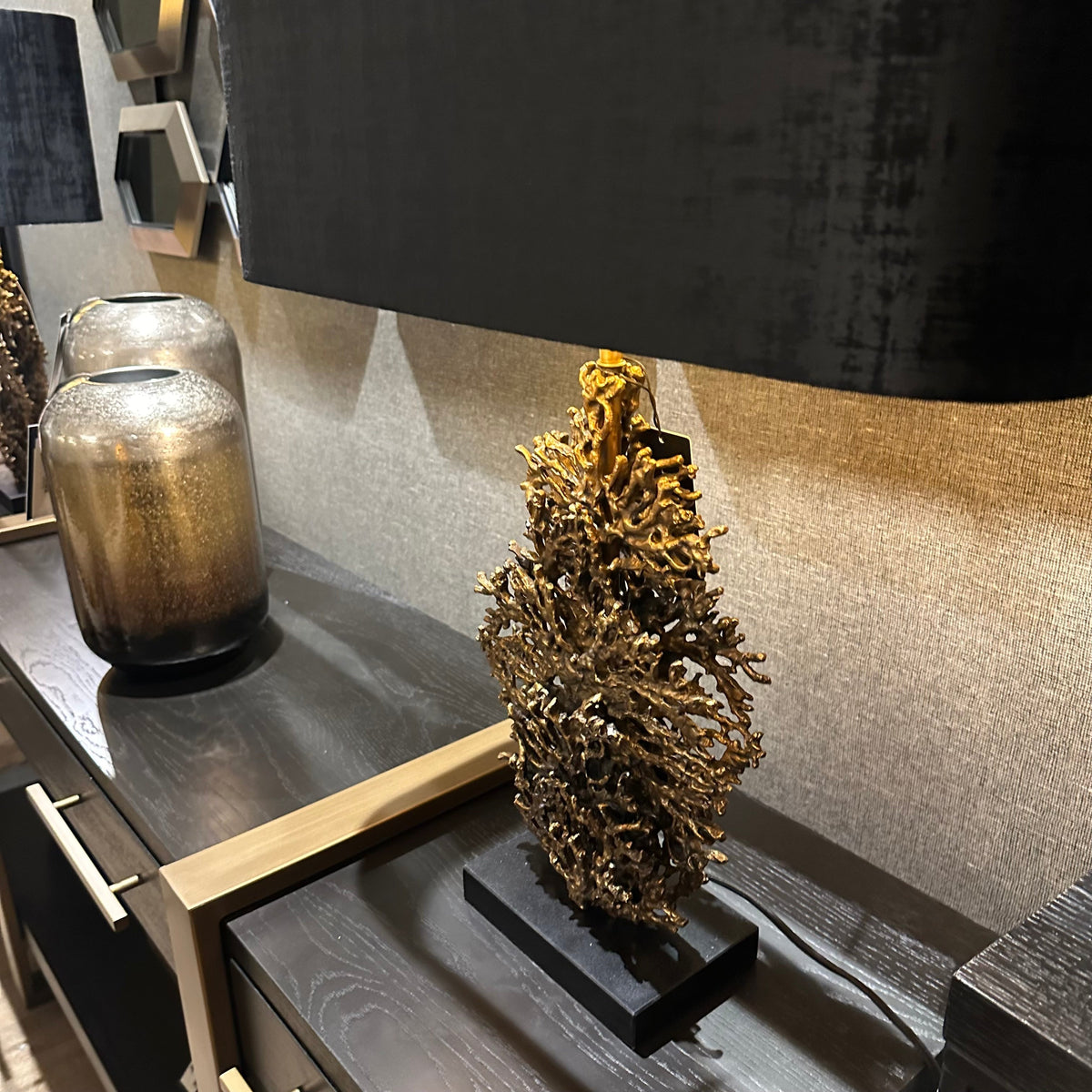Corallo Table Lamp by Eichholtz