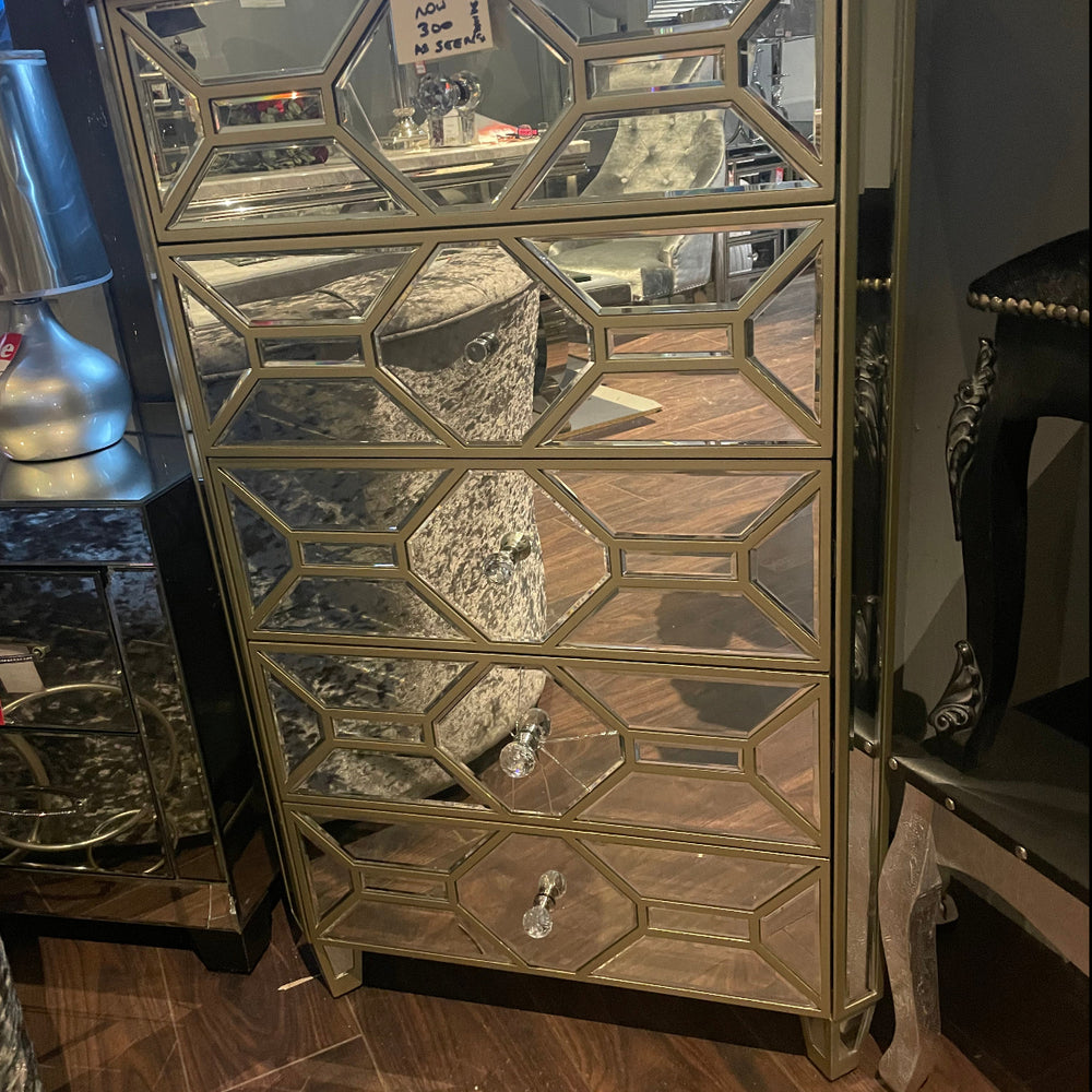 Rosemary  5 drawer mirrored tall boy some damage less than half price  save €800 Must be viewed