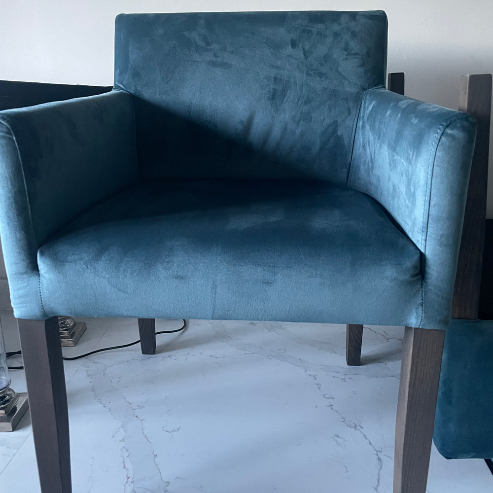 Jacqueline bespoke carver dining chairs on special clearance deal foe set of 8 priced each