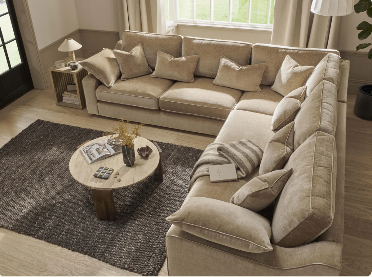 Manhattan Luxury sofa collections custom made for you..select from exclusive options . by Whitemeadow