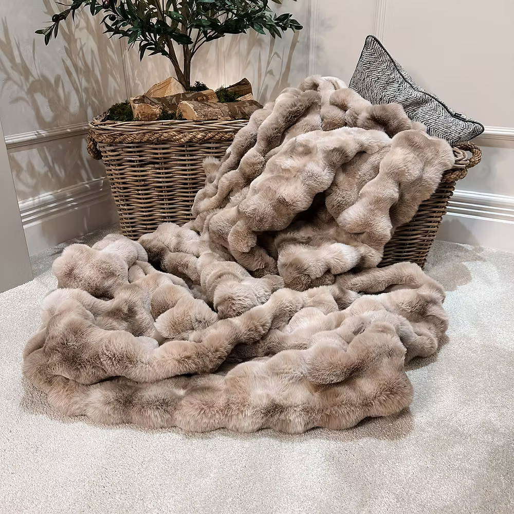 Bermuda Faux Fur Throw 150 x 200 cm-Renaissance Design Studio