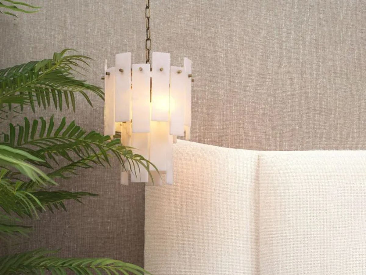 Chandelier Acevedo Alabaster | antique brass finish by Eichholtz