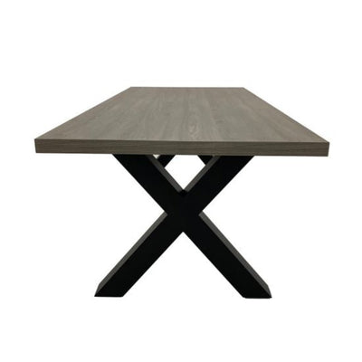 Dynasty  Dining table in 2 sizes with cross leg