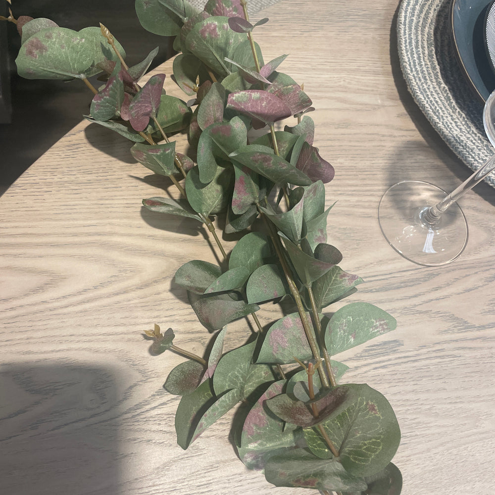 Eucalyptus leaf   spray 93 cm per stem