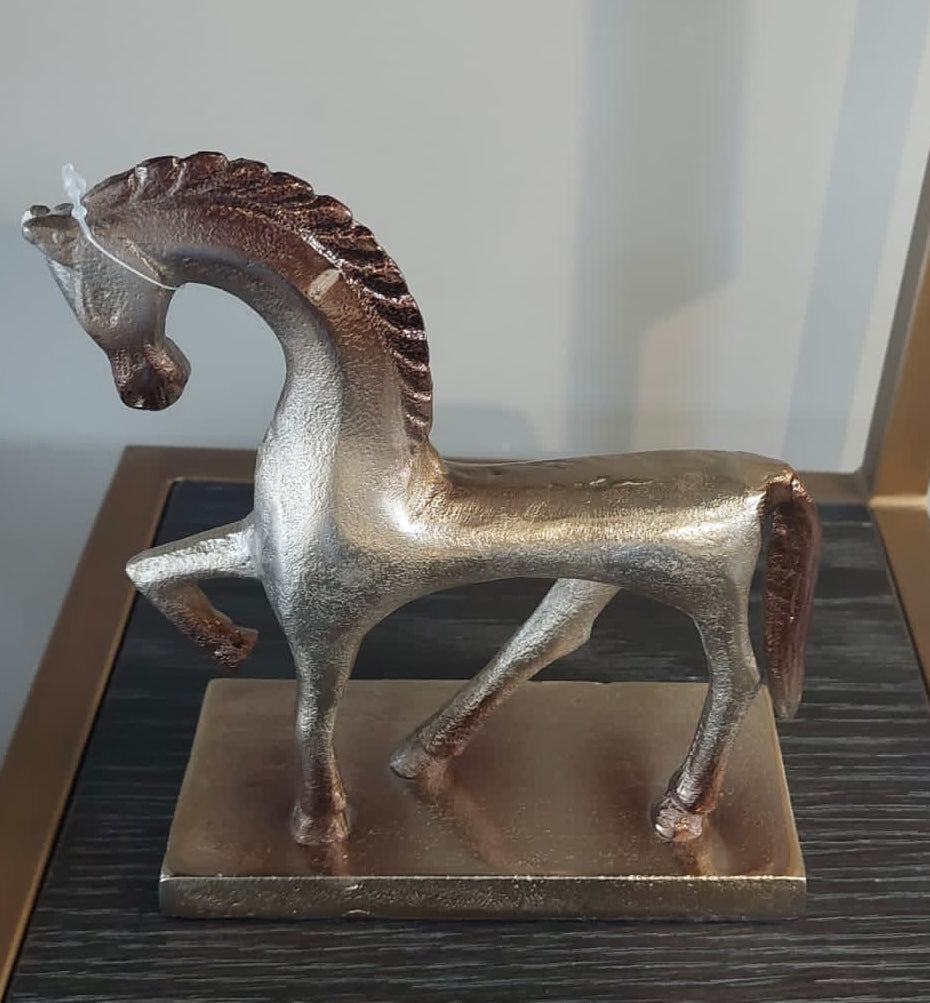 Horse sculpture sale €49.95-Renaissance Design Studio