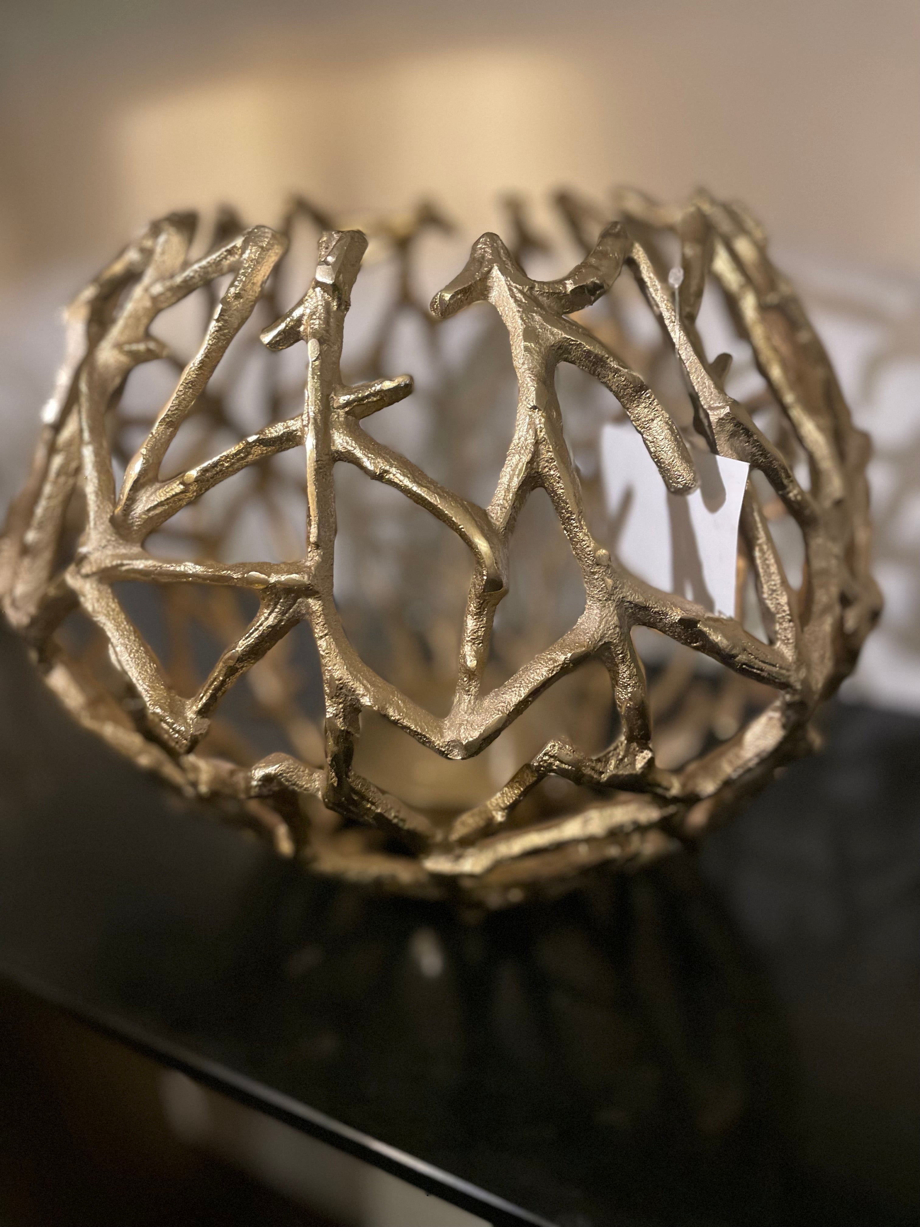Hurricane James in gold-Renaissance Design Studio