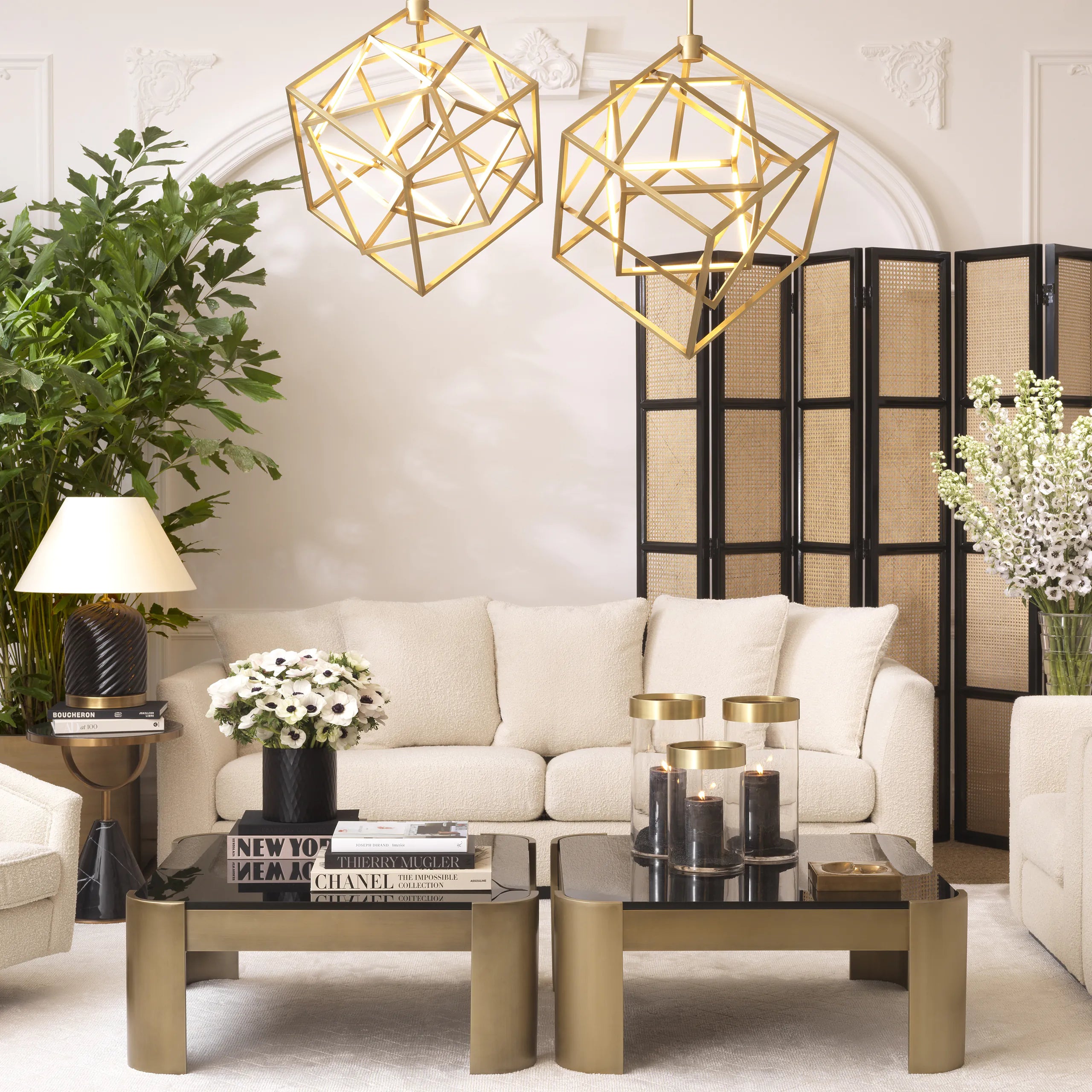 Hurricane Vertex by Eichholtz-Renaissance Design Studio
