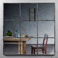 Manhattan P 9 -Section Mirror. 118 x 118 cm black reduced