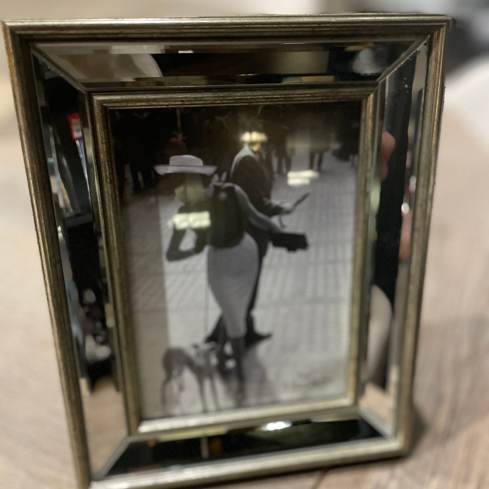 Mirrored photo frame with  brushed gold  and mirrored frame