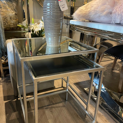 Nest of 2 tables in Silver and glass REDUCED to clear