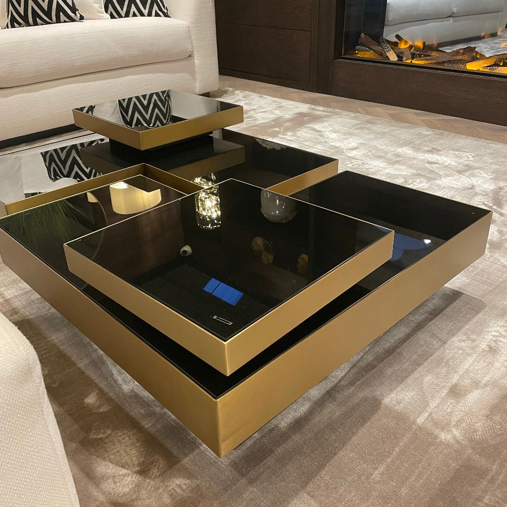 Nio designer Coffee Table by Eichholtz