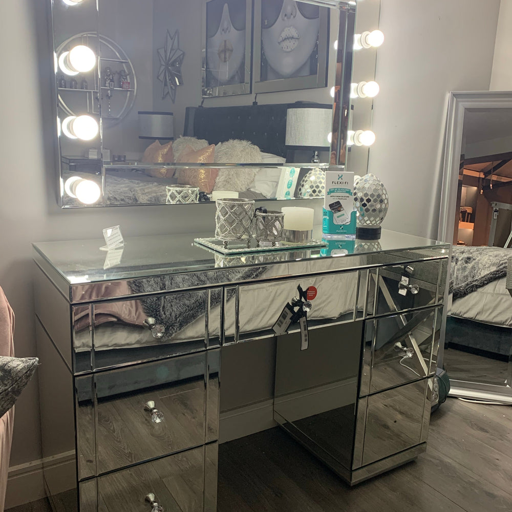 Rachel clear mirrored dressing table reduced today