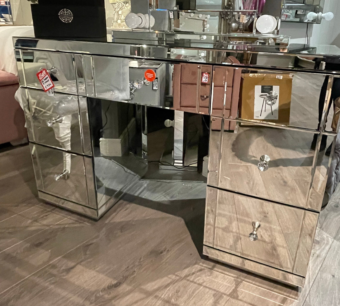 Rachel Hollywood 7 Drawer dressing table reduced to half price !-Renaissance Design Studio