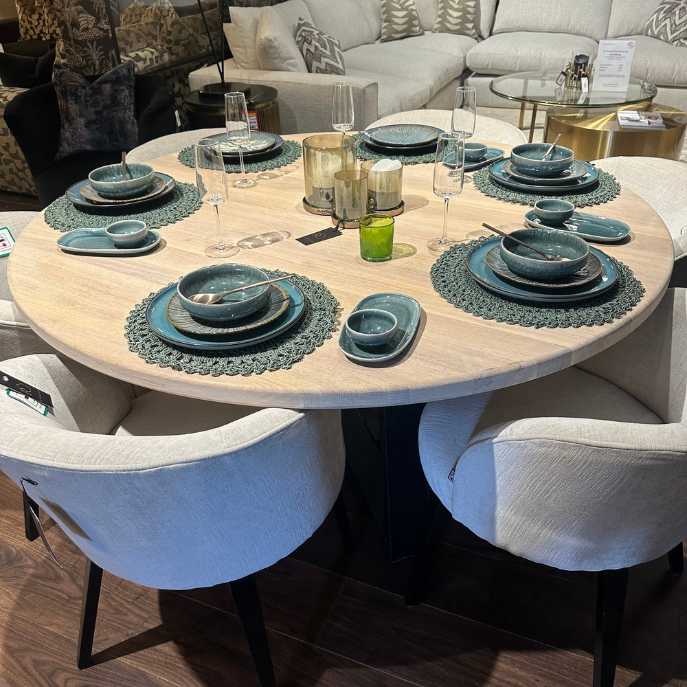 Riviera Dining Table 150cm w spider leg less 40%