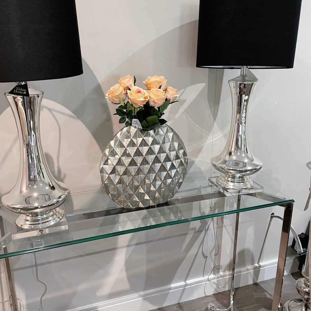Salzburg Table lamp less than half price one  reduced to clear no exchange