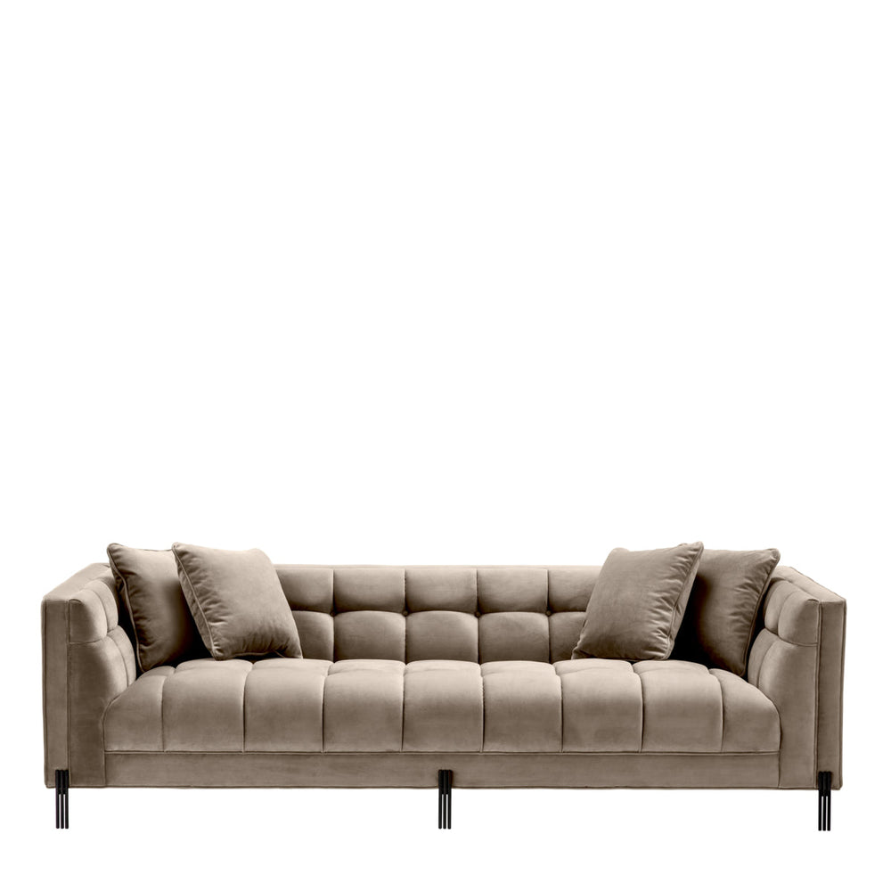 Sienna sofa by Eichholtz.
