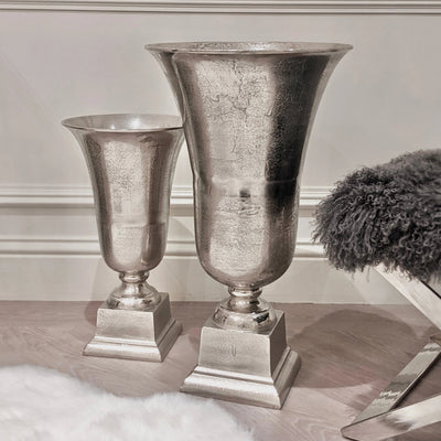 Silver trumpet vase design classic