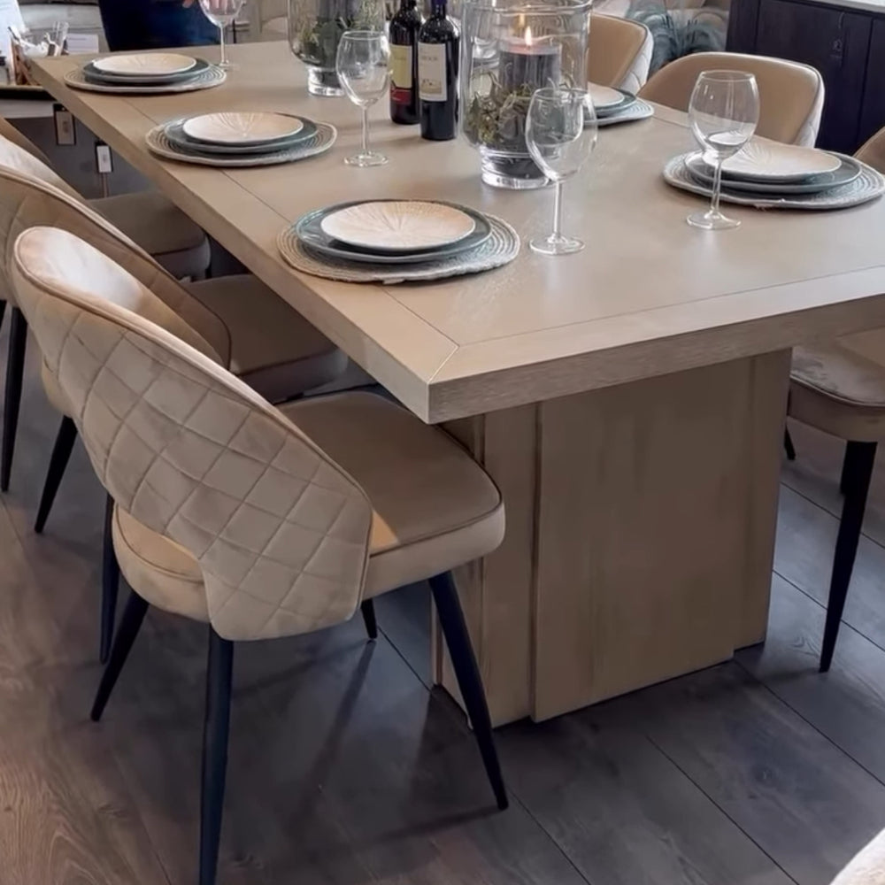Tamley Rectangle oak Dining table