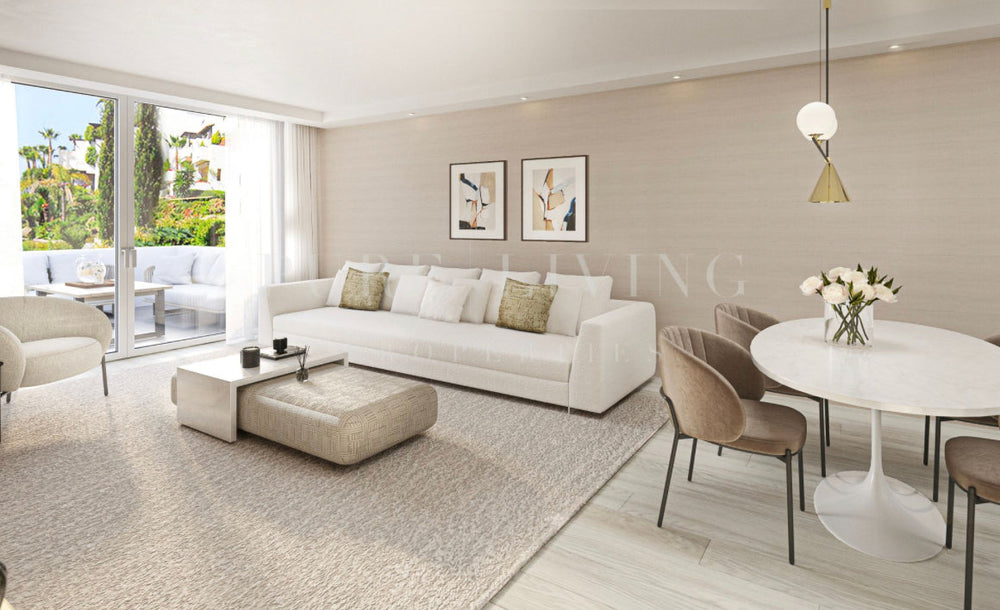 Vista Grande oversized Sofa by Eichholtz